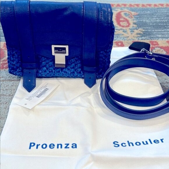 ELANAONPOSH LUXURY GIVEAWAY - Picture 4 of 12